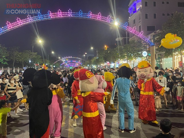 Phố đi bộ